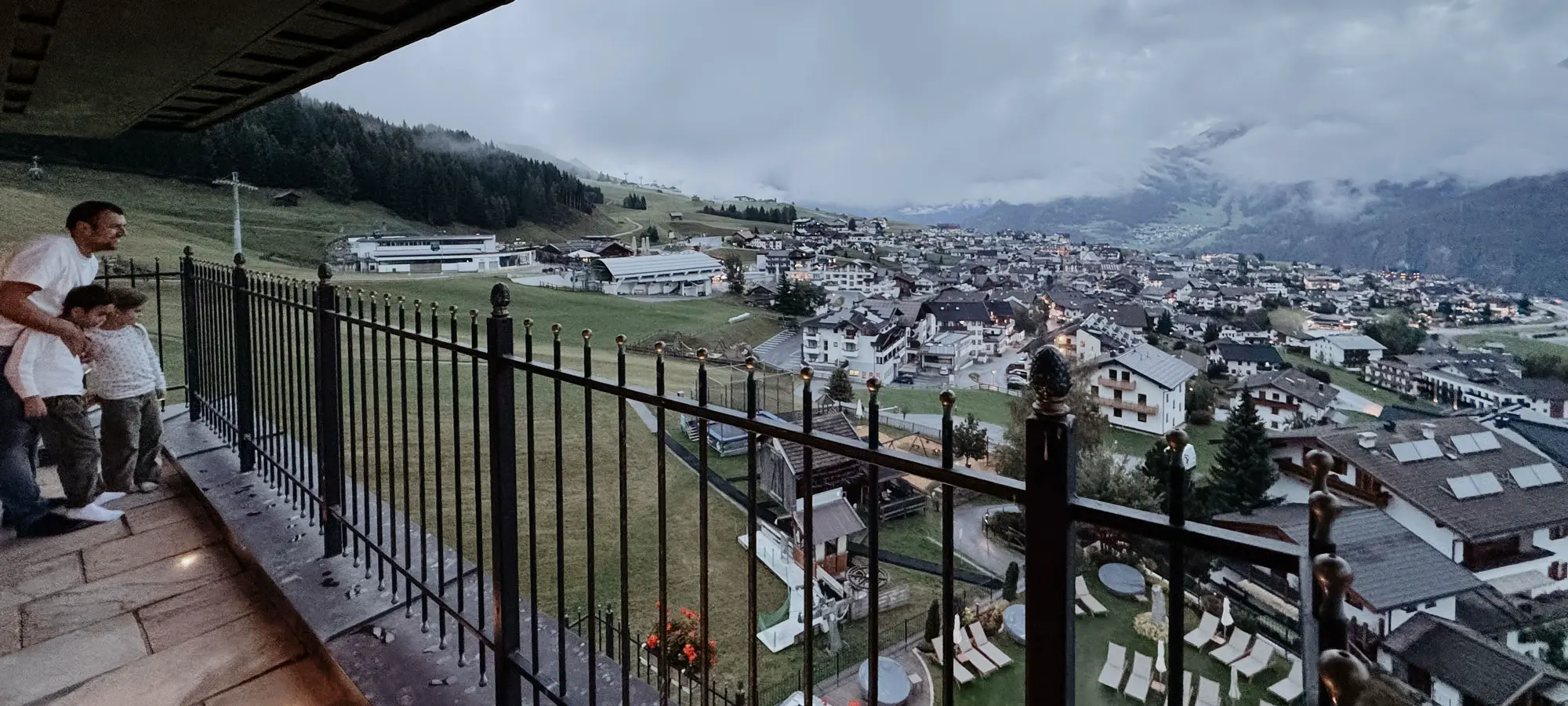 Schlosshotel Fiss Tirol Suite Roomtour