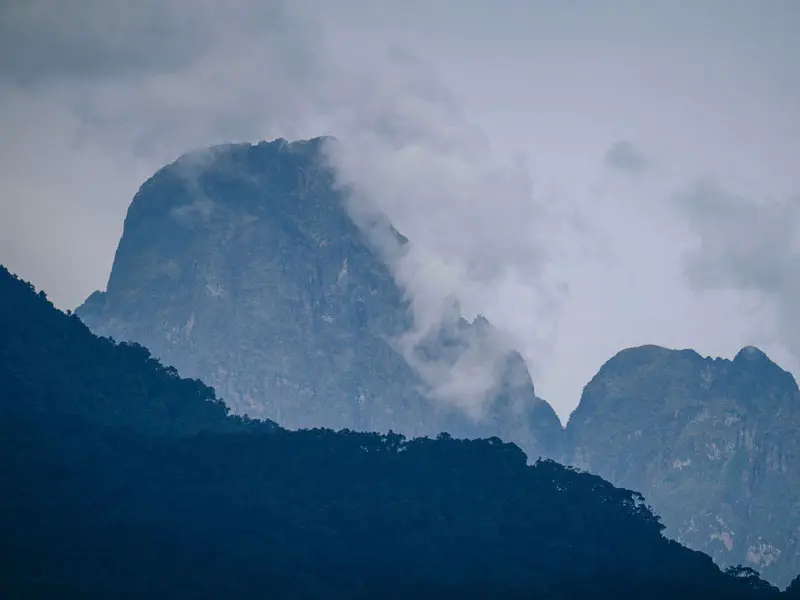 Wilderness Bisate Reserve Lodge Afrika Vulkanlandschaft