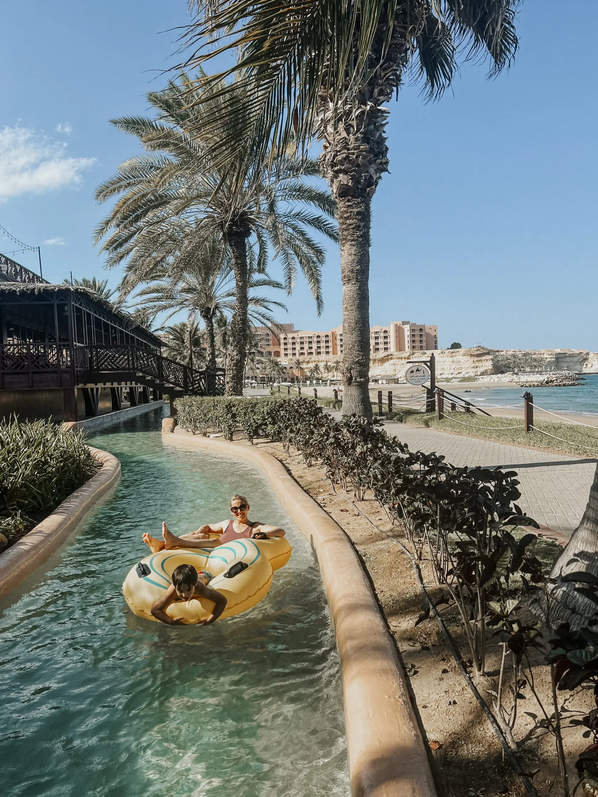 Oman_ShangriLa_LazyRiver
