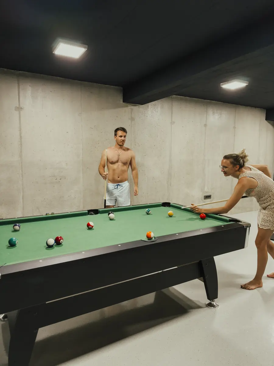 COCOtravel_Kroatien_Krk_VillaBesca_Billard