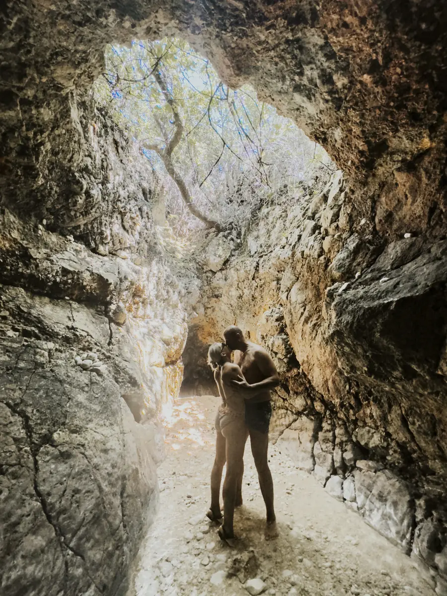COCOtravel_Kroatien_Krk_VillaBesca_LoveCave COCOtravel_Kroatien_Krk_VillaBesca_LoveCave