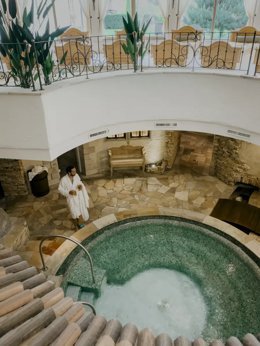 COCOtravel_Oesterreich_Jagdhof_Whirlpool.jpg