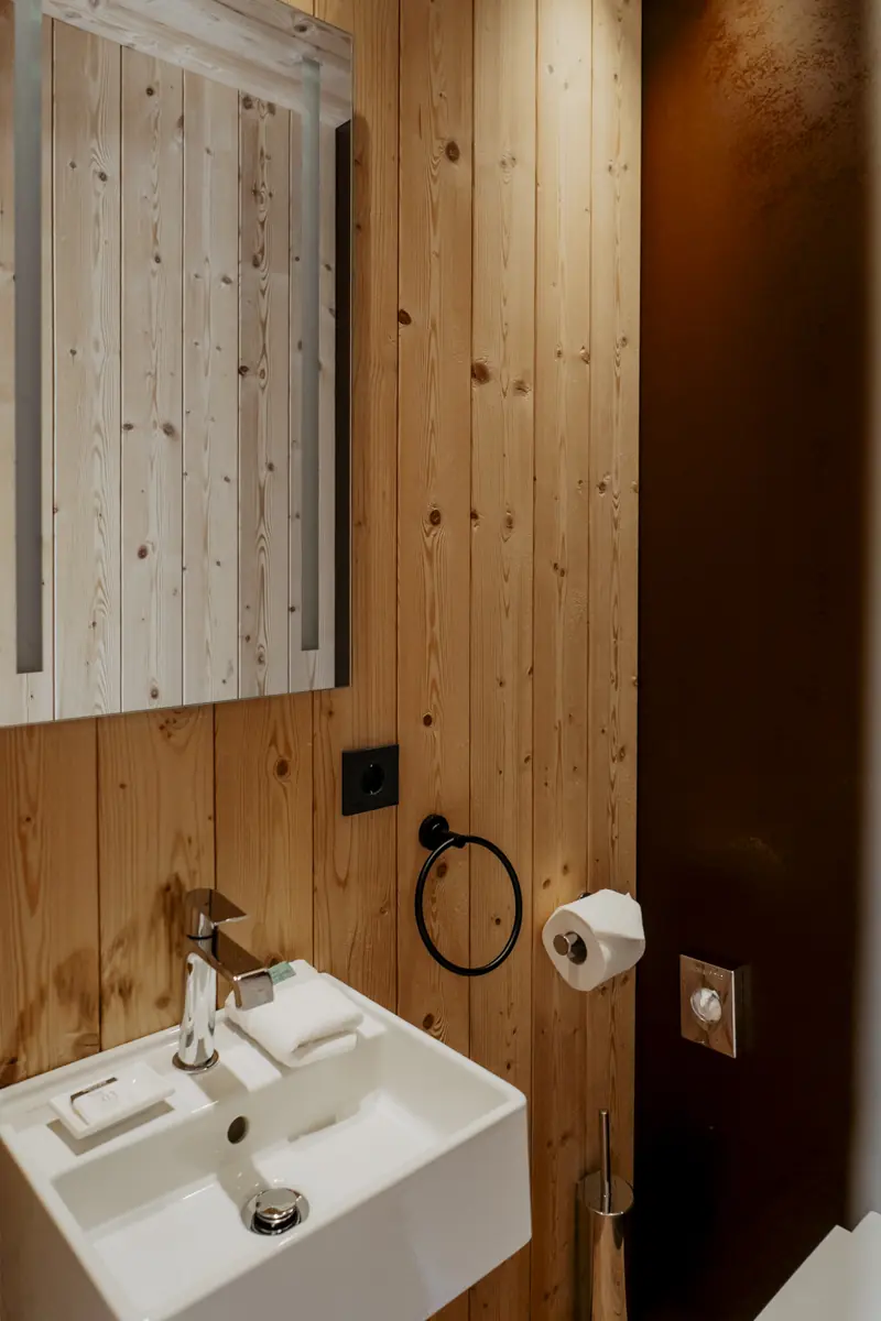 COCOtravel_Suedtirol_SkyiewChalets COCOtravel_Suedtirol_SkyiewChalets_Chalet_Deluxe_WC