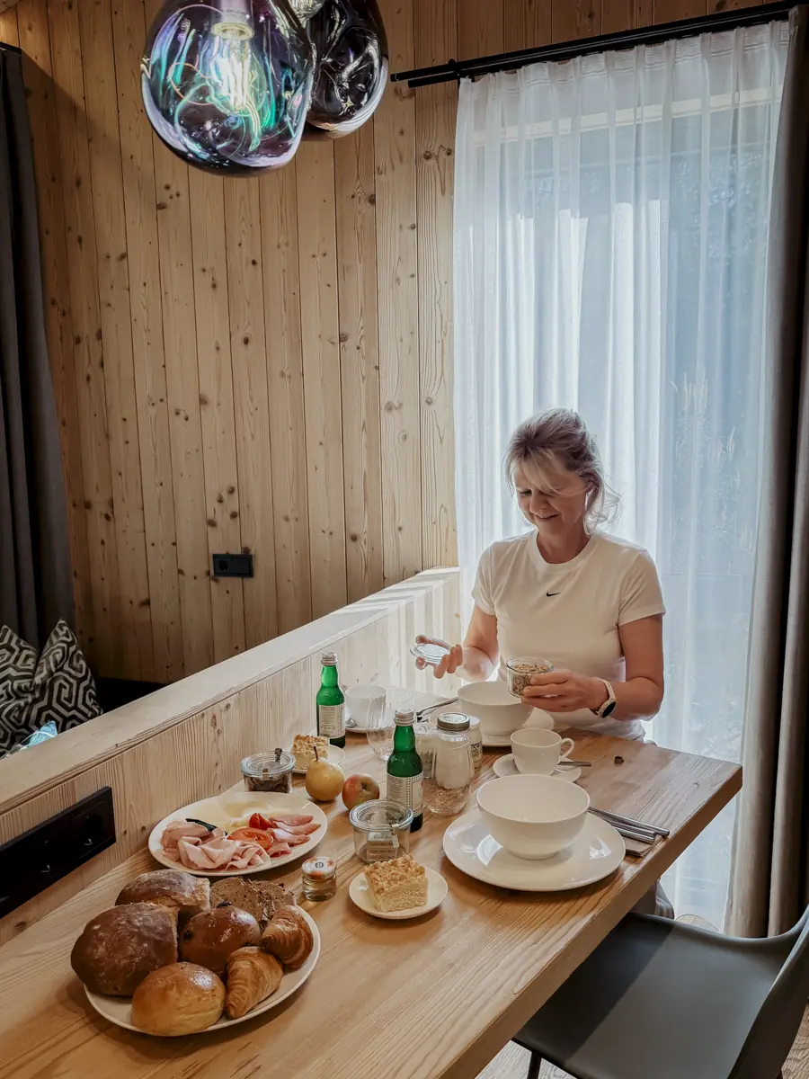 COCOtravel_Suedtirol_SkyiewChalets_Fruehstueck