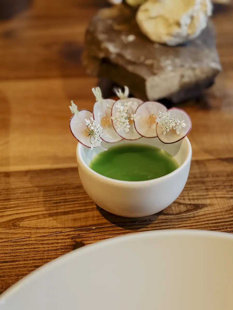 COCOtravel_Suedtirol_SkyiewChalets_Hebbos_Spring_Menu