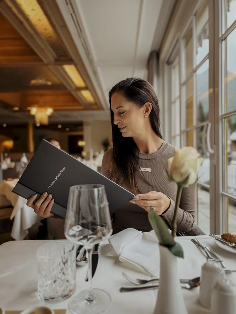 COCOtravel_Alpina_alpendorf_stjohann_dinner_speisekarte_silvia