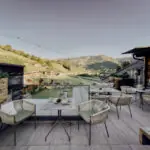 COCOtravel_Oesterreich_MariaAlm_Sepp_Terrasse_Fruehstueck