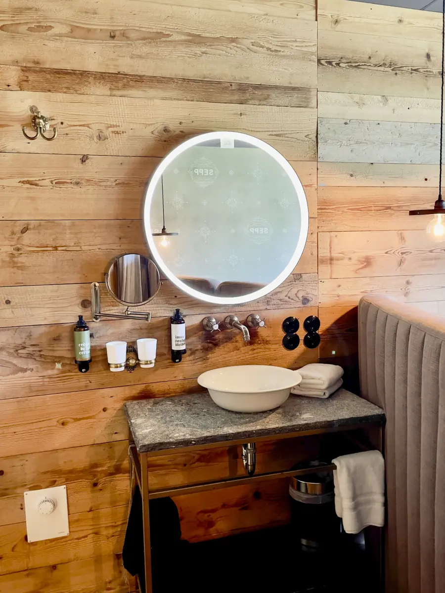 COCOtravel_Oesterreich_MariaAlm_Sepp_Zimmer_Badezimmer COCOtravel_Oesterreich_MariaAlm_Sepp_Zimmer_Badezimmer