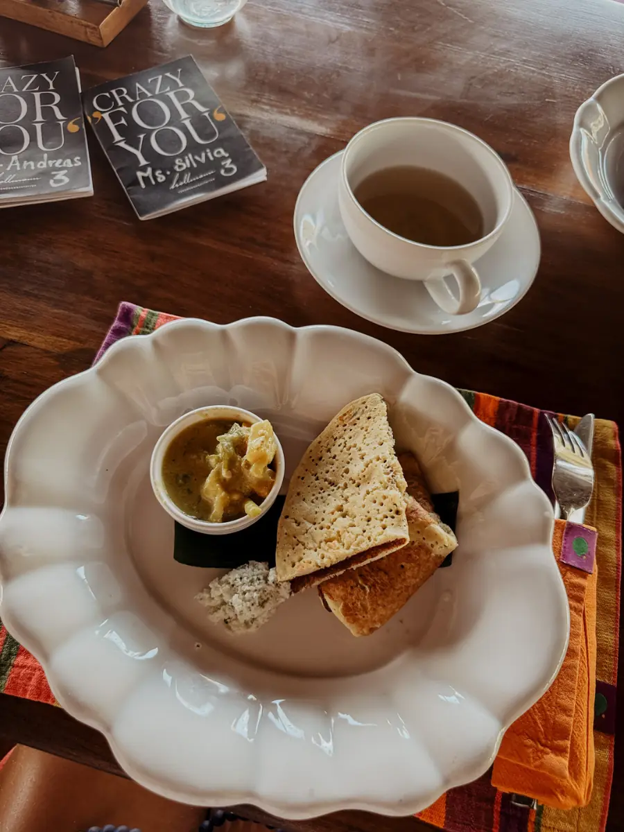 COCOtravel_UTMT_SriLanka_lokal_food_lunch COCOtravel_UTMT_SriLanka_lokal_food_lunch