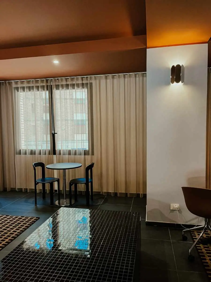 CocoTravel_Numa-Trastevere_Lobby2.jpg