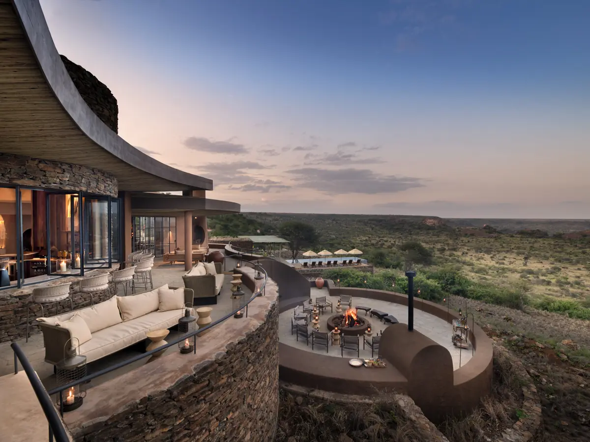 Kenya-Suyian-Lodge-Bar-View.jpg