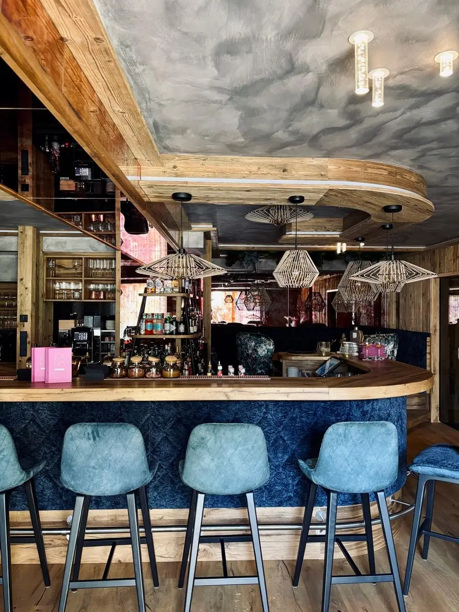COCOtravel Rosenhof Teichlodges Bar 2 COCOtravel Rosenhof Teichlodges Bar 2
