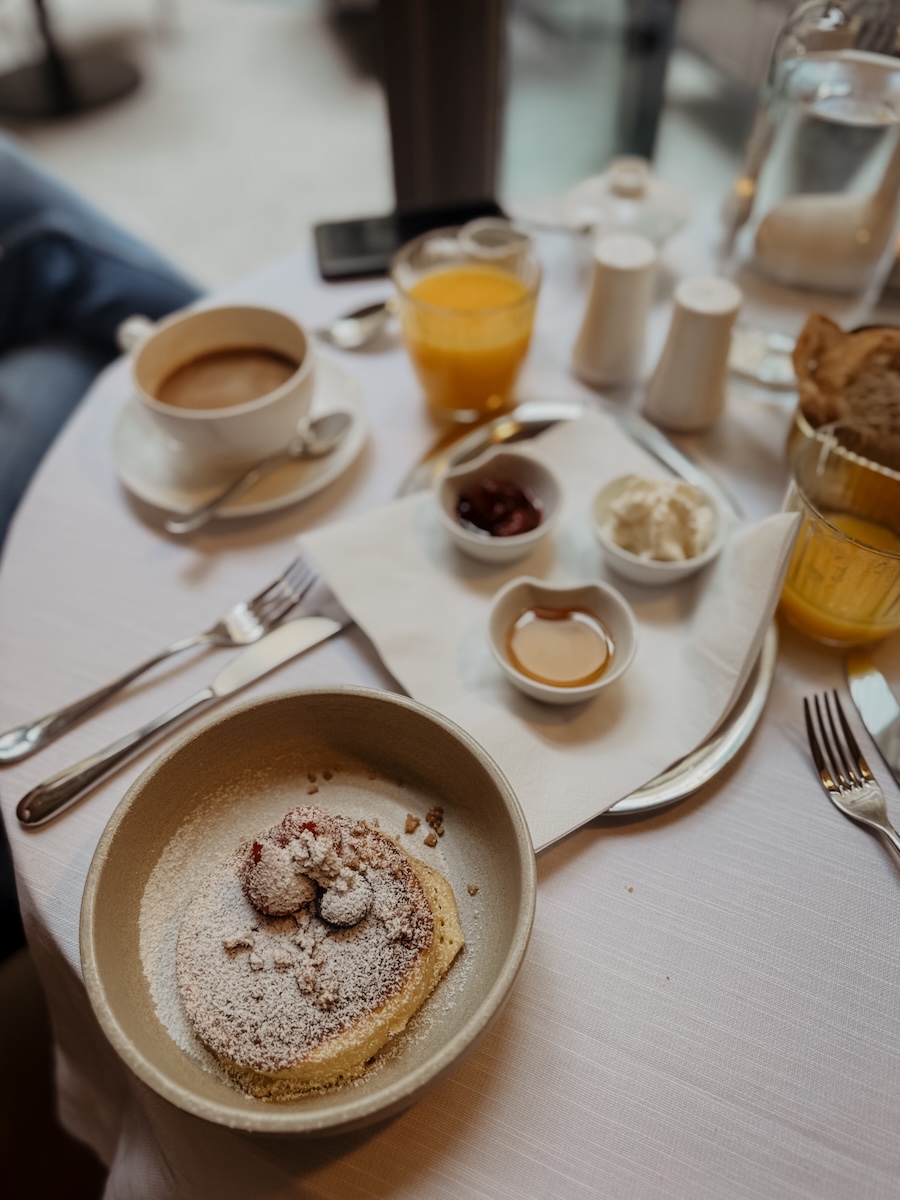 COCOtravel mailbergerhof wien fruehstueck pancake