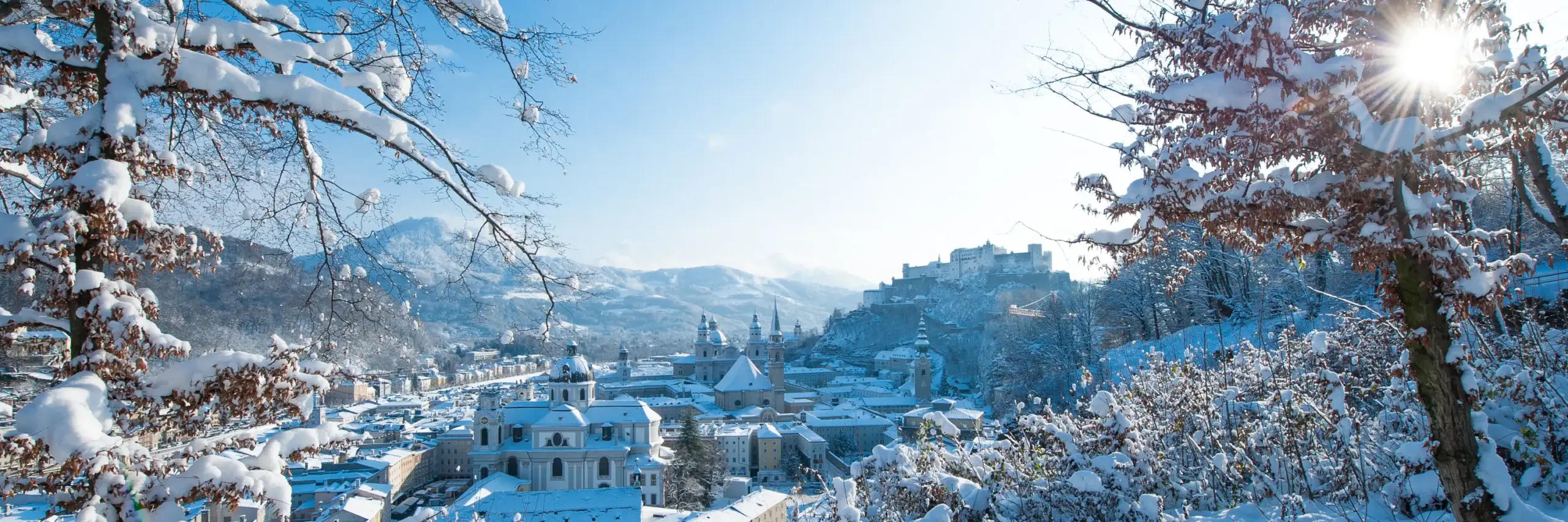 0105 salzburg stadtansicht im winter moenchsberg@2x