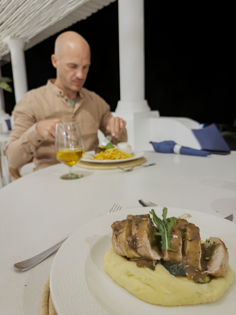 COCOtravel Afrika Botswana GraysEden Restaurant Abendessen