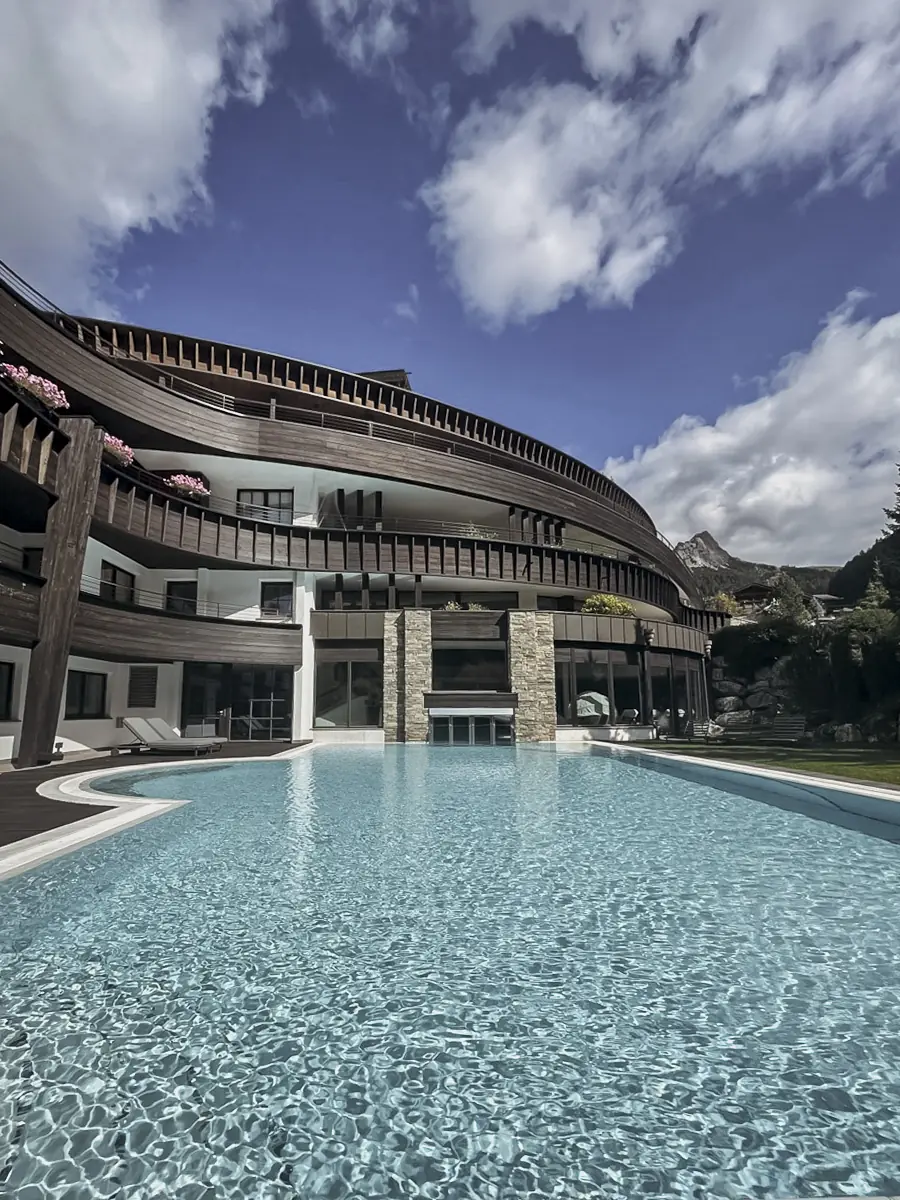 COCOtravel Granbaita Outdoorpool1 COCOtravel Granbaita Outdoorpool1