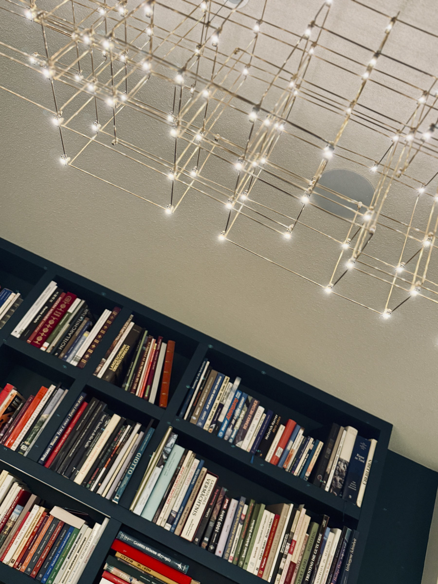 COCOtravel MignonMeran Bibliothek 4