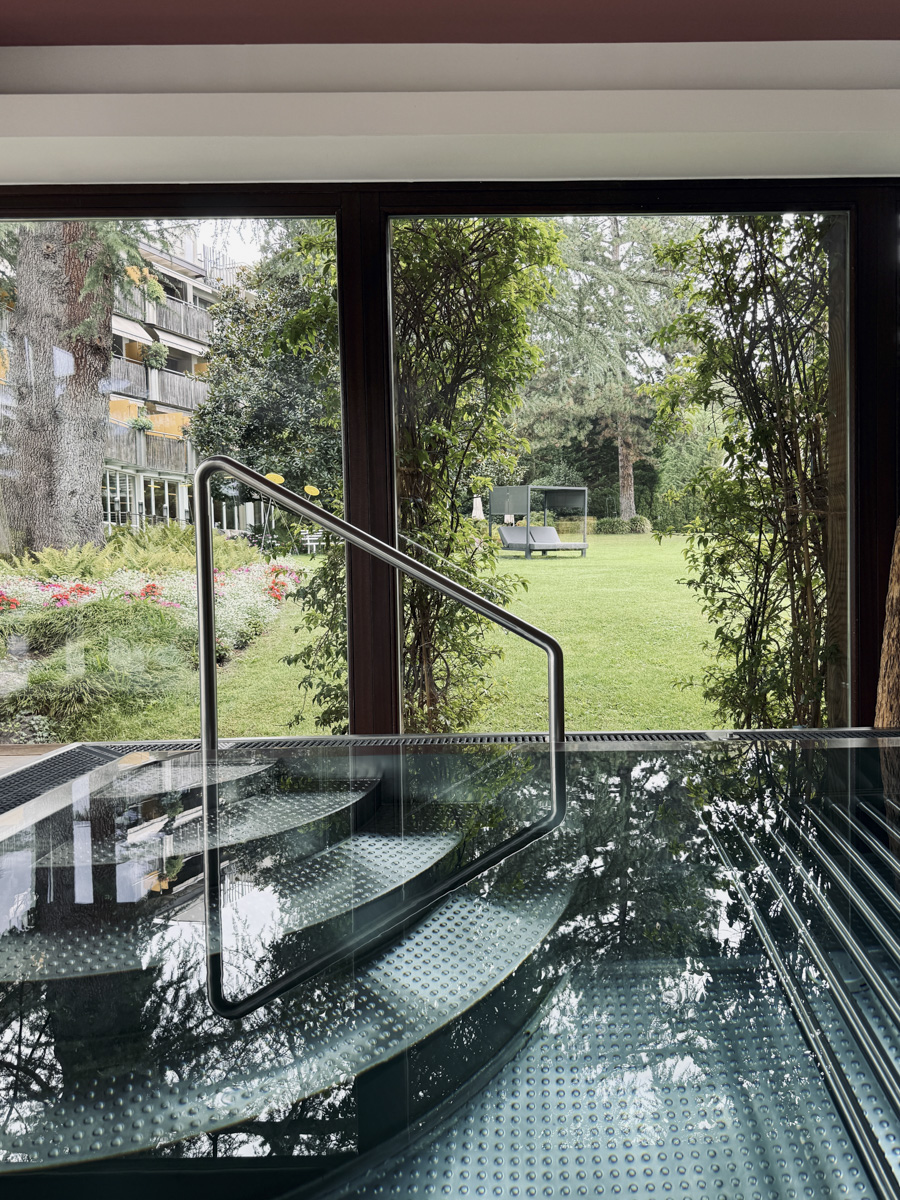 COCOtravel MignonMeran Wellnessbereich Whirlpool 1