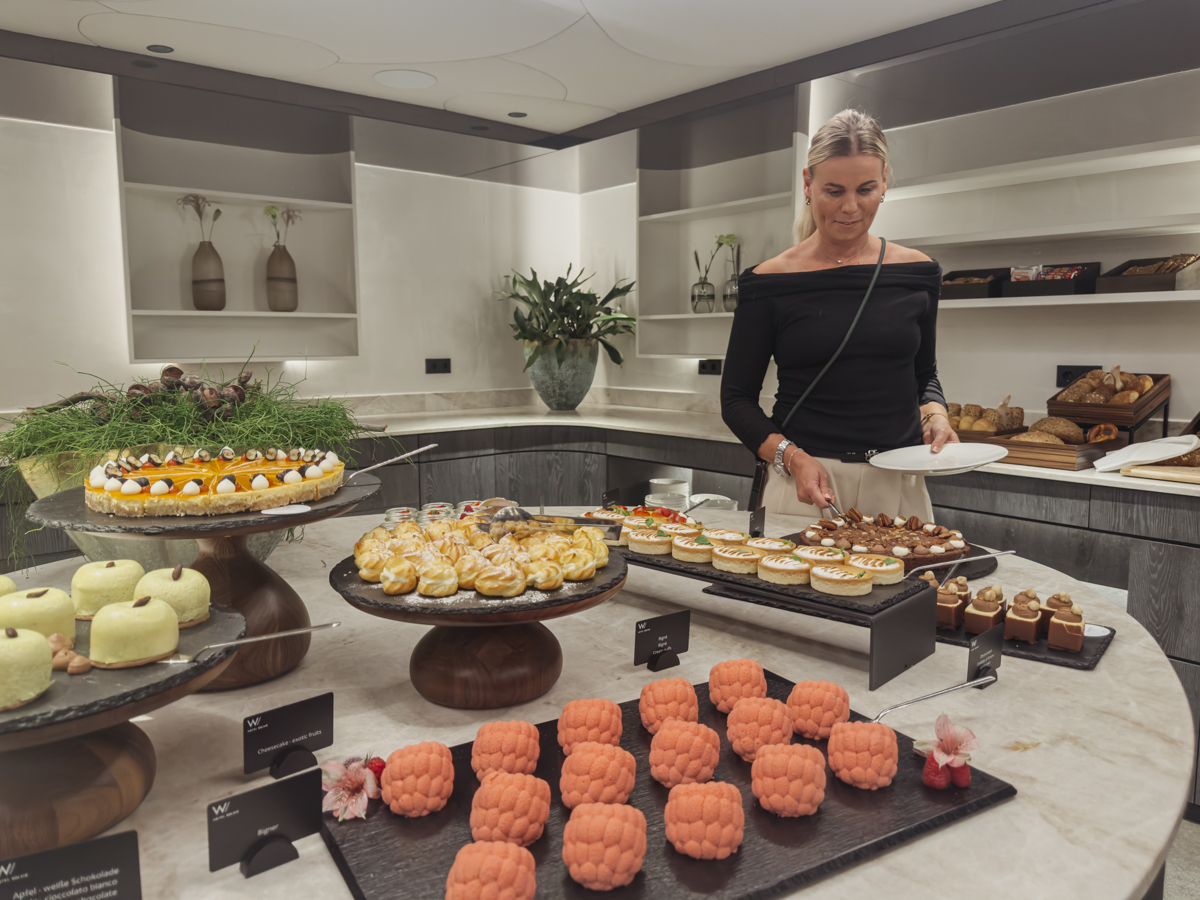 COCOtravel Suedtirol Solvie Buffet Dessert