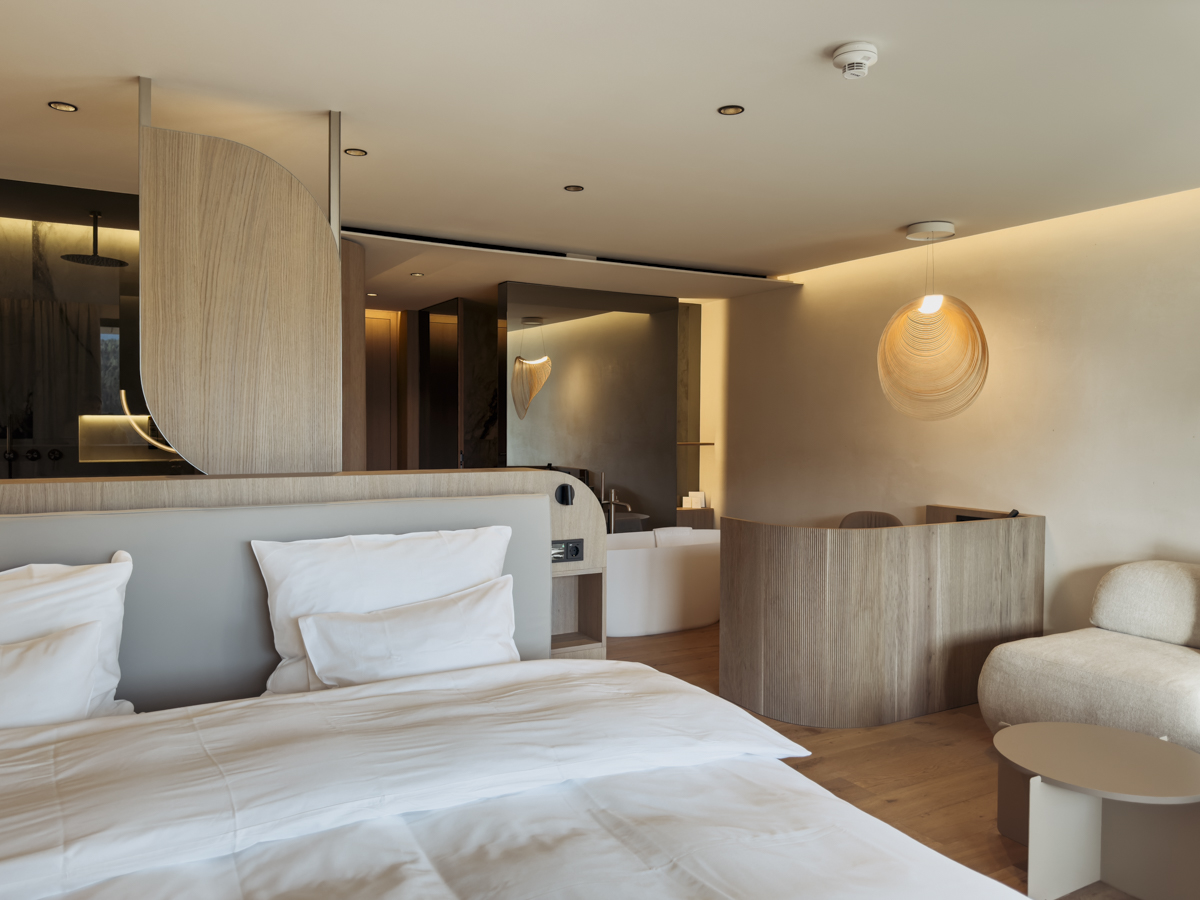 COCOtravel Suedtirol Solvie Zimmer Bett