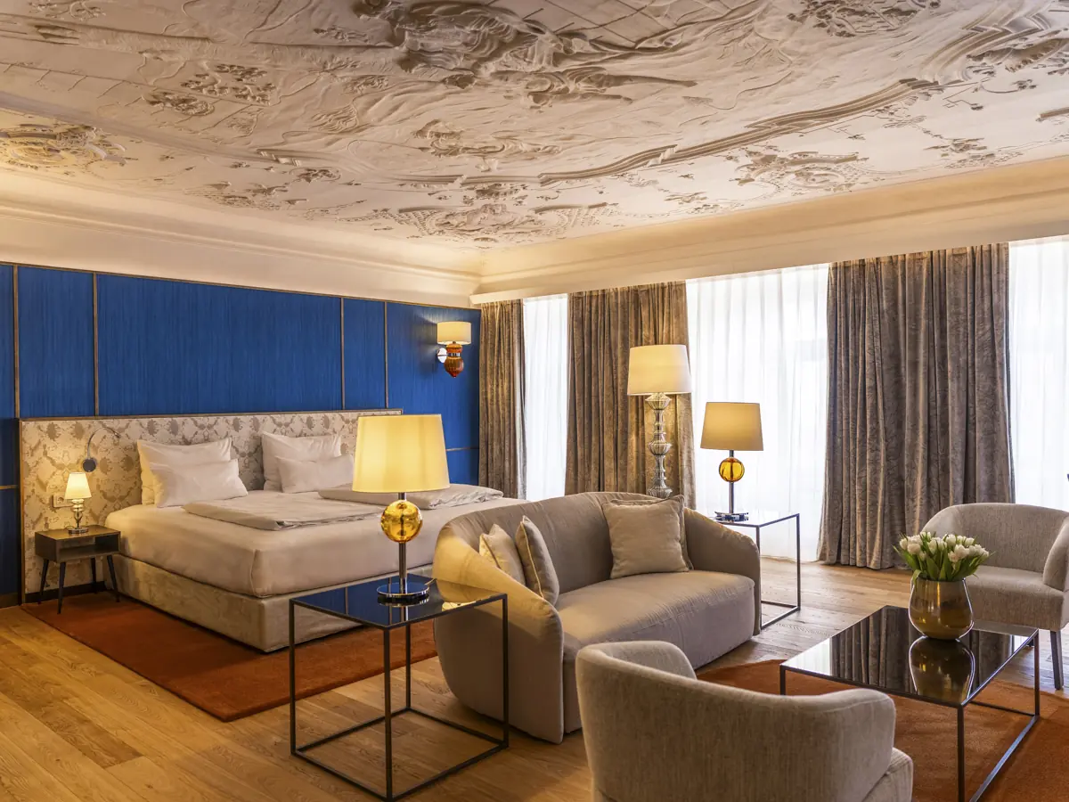 STEIN Zimmer 203 SHMSUI photo by michaelgroessinger.com U1A1573 STEIN Zimmer 203 SHMSUI photo by michaelgroessinger.com U1A1573