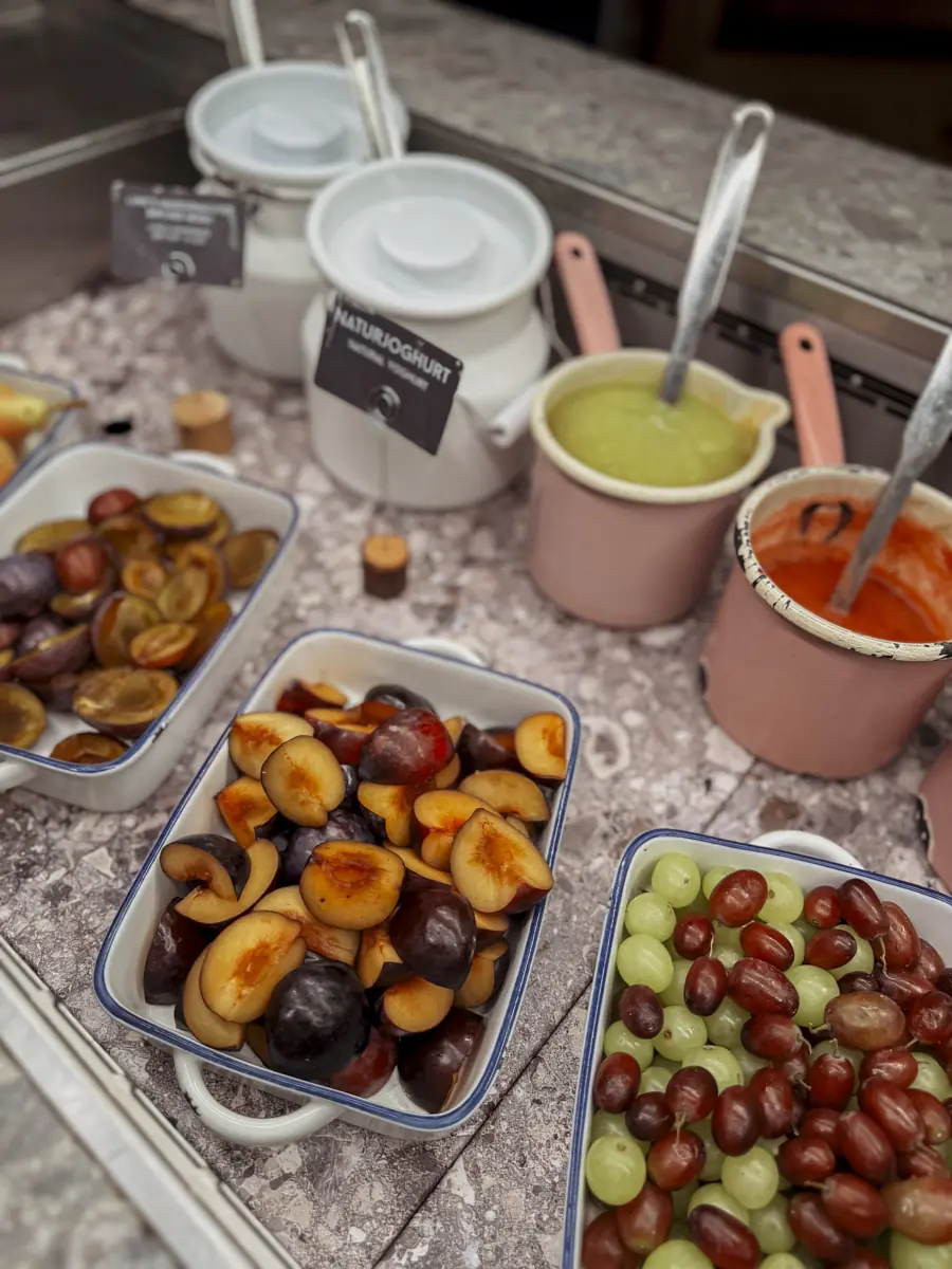 COCOtravel Oesterreich Hofgastein Sendlhofers Fruehstueck 8 COCOtravel Oesterreich Hofgastein Sendlhofers Fruehstueck 8