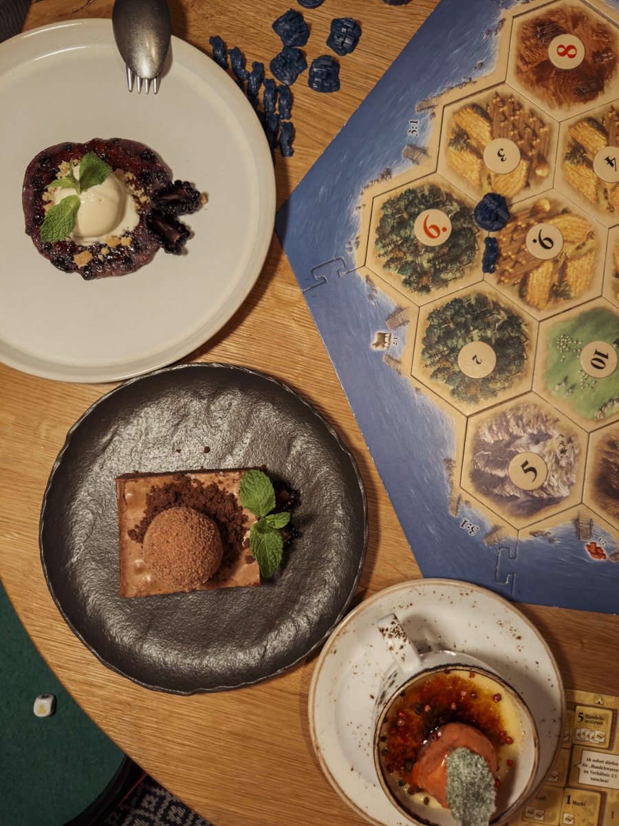 COCOtravel Oesterreich Hofgastein Sendlhofers Lukes Wohnzimmer Abendessen 7