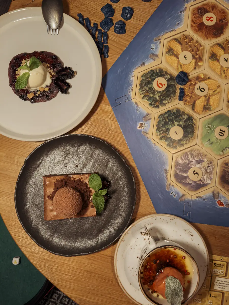 COCOtravel Oesterreich Hofgastein Sendlhofers Lukes Wohnzimmer Abendessen 7 COCOtravel Oesterreich Hofgastein Sendlhofers Lukes Wohnzimmer Abendessen 7