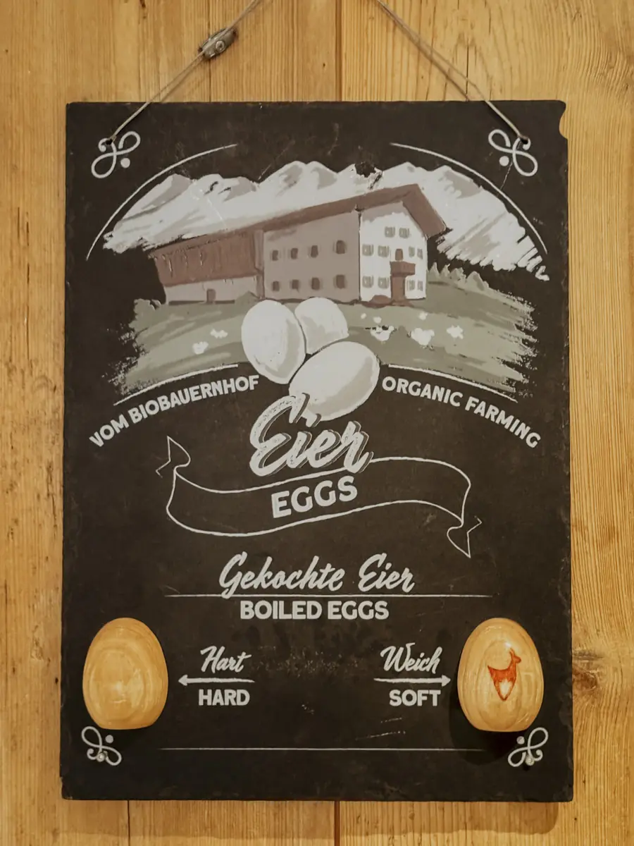 COCOtravel Oesterreich Kitzbuehel Kitzhof Restaurant Fruehstuecksbueffet 11