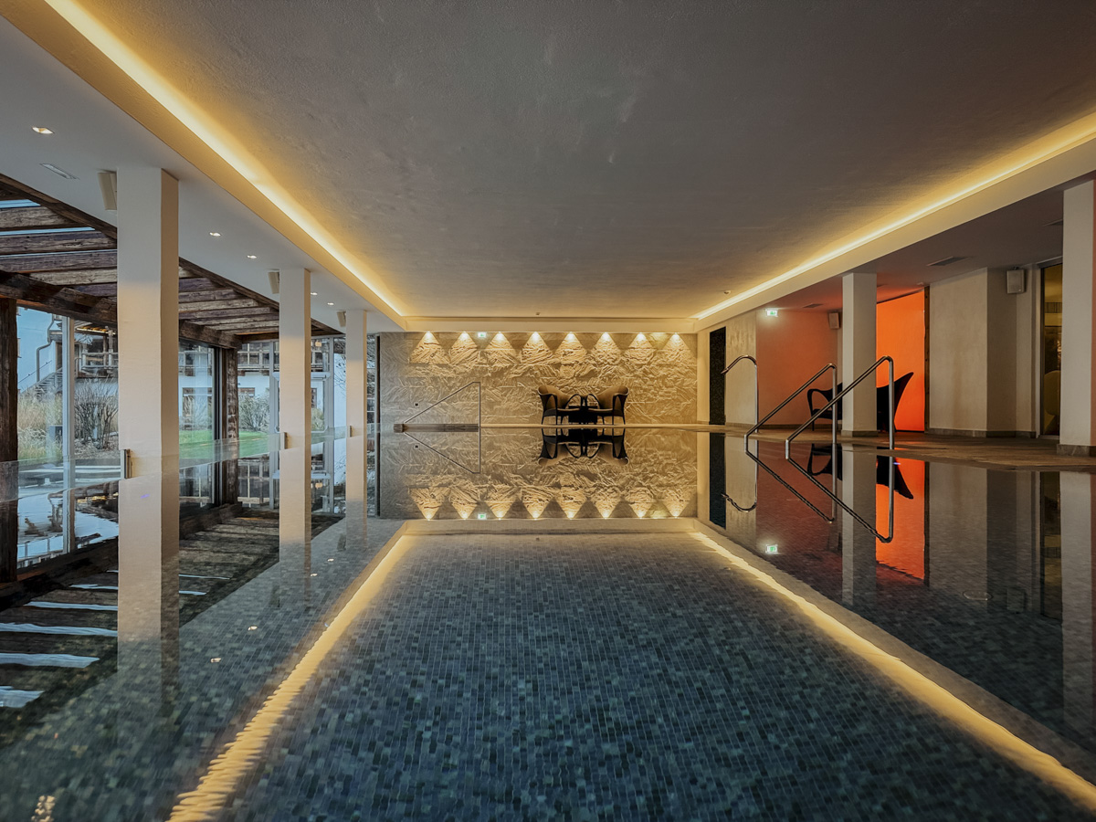 COCOtravel Oesterreich Kitzbuehel Kitzhof Spa Hallenbad