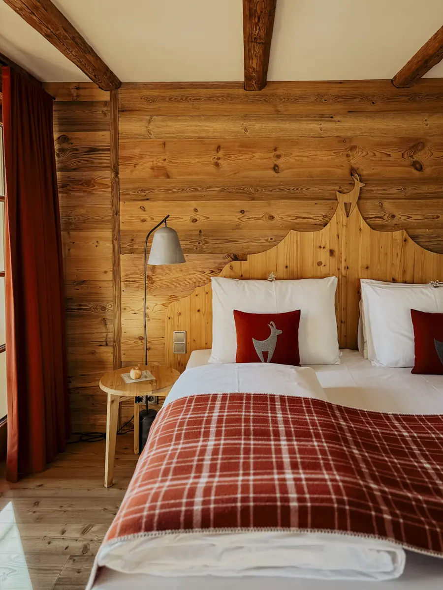 COCOtravel Oesterreich Kitzbuehel Kitzhof Zimmer Bett 4