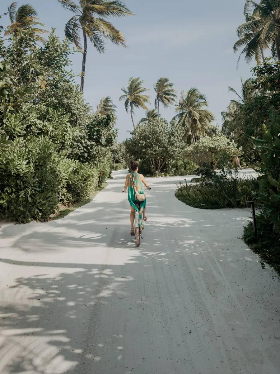 COCOtravel Patina Malediven Fahrrad 25 2 COCOtravel Patina Malediven Fahrrad 25 2