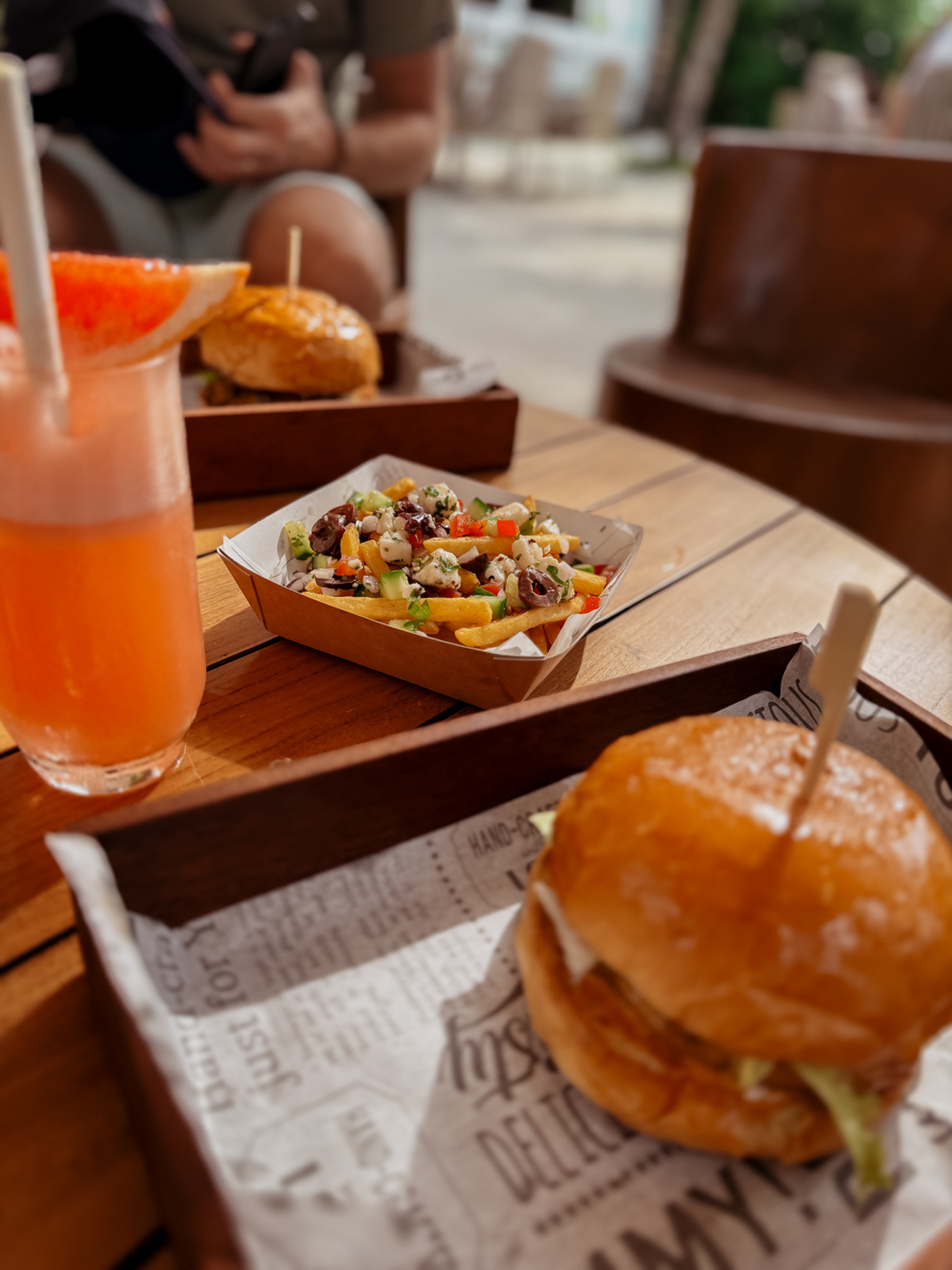 COCOtravel Patina Malediven Foodtrucks 11