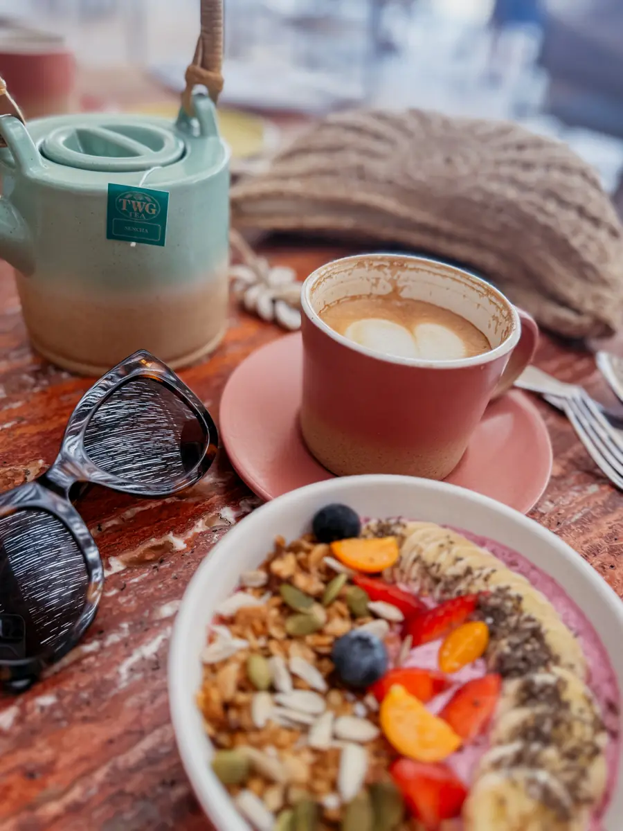 COCOtravel Patina Malediven Frühstück Portico 23 COCOtravel Patina Malediven Frühstück Portico 23