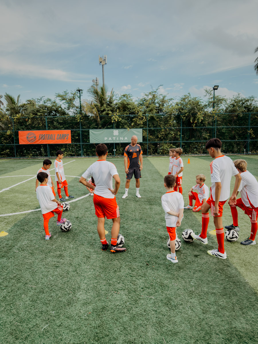 COCOtravel Patina Malediven Fußball BayernMünchen 1