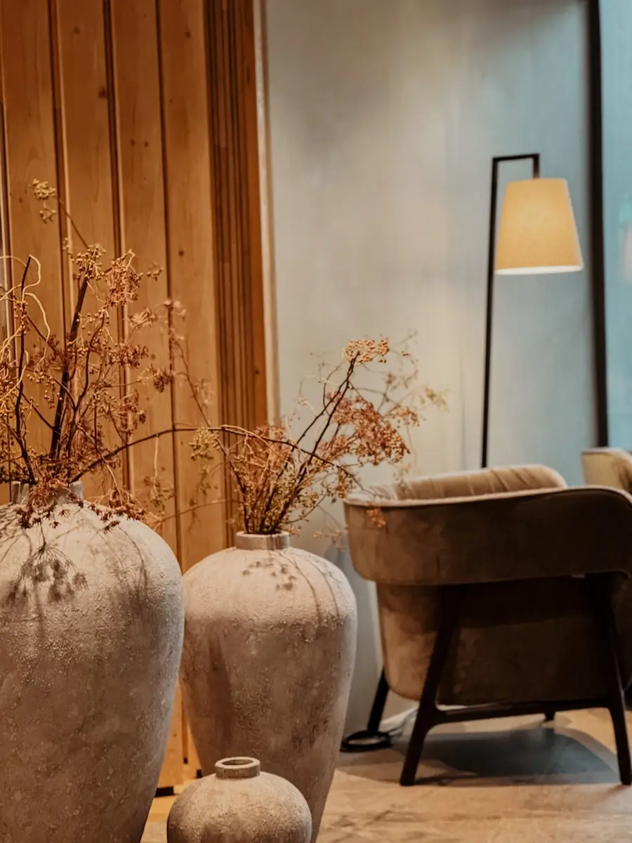 hoch lobby detail COCOtravel lakeside walchsee