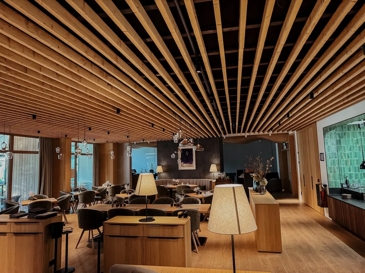 quer restaurant overview COCOtravel lakeside walchsee