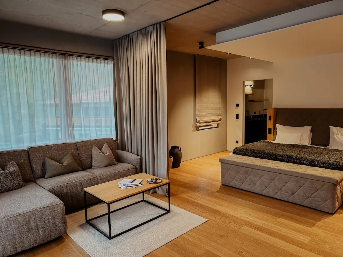 quer zimmer wohnen schlafen COCOtravel lakeside walchsee