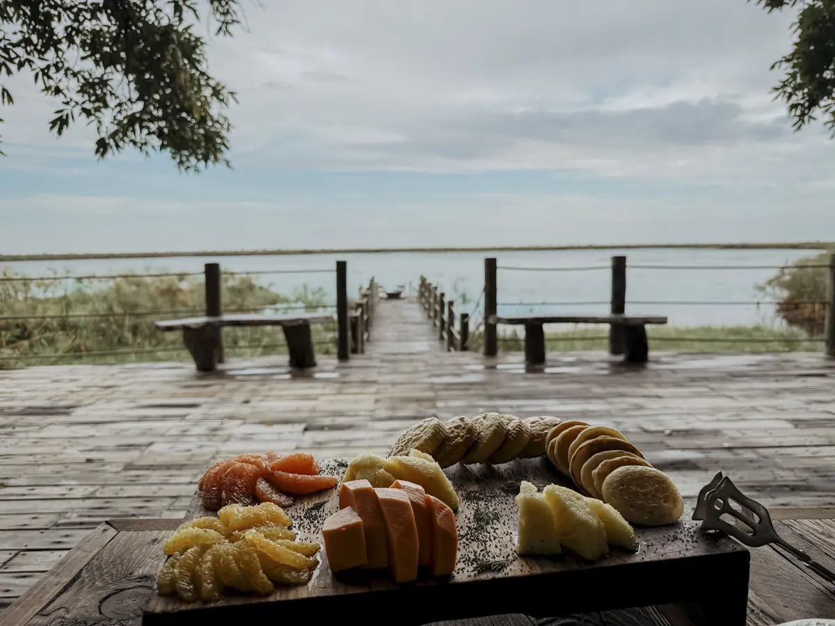 COCOtravel Botswana GreatPlains SitatungaPrivateIsland Restaurant Fruehstueck 5 COCOtravel Botswana GreatPlains SitatungaPrivateIsland Restaurant Fruehstueck 5