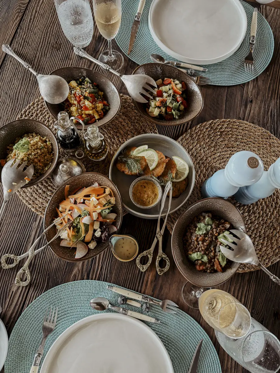 COCOtravel Botswana GreatPlains SitatungaPrivateIsland Restaurant Lunch 23 COCOtravel Botswana GreatPlains SitatungaPrivateIsland Restaurant Lunch 23