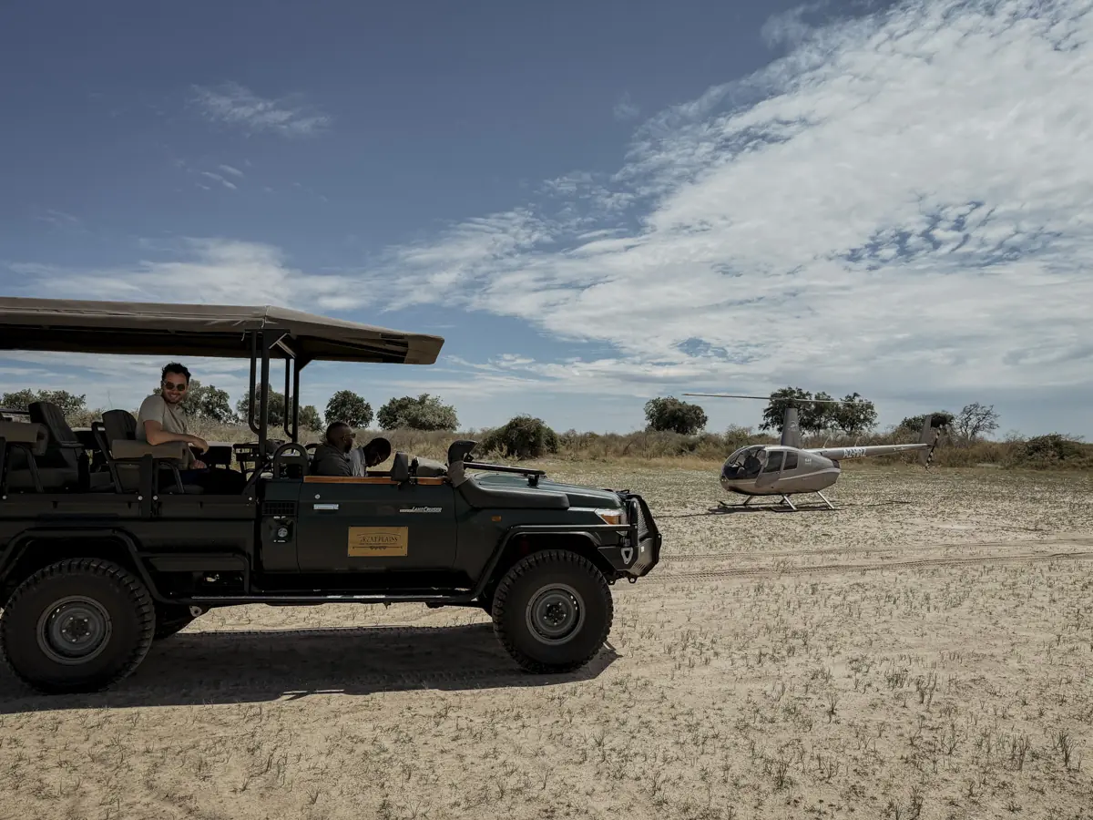 COCOtravel Botswana GreatPlains SitatungaPrivateIsland Safari Jeep 1 COCOtravel Botswana GreatPlains SitatungaPrivateIsland Safari Jeep 1