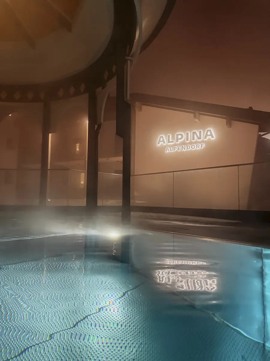 COCOtravel Oesterreich StJohann Alpina Alpendorf Spa IndoorPool 2 COCOtravel Oesterreich StJohann Alpina Alpendorf Spa IndoorPool 2